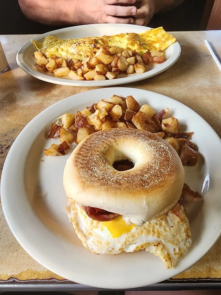 Bacon Eggs Cheese Bagel Homefries
